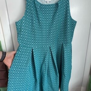 Leota Teal Patterned Midi Dress